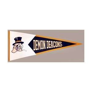  Wake Forest Demon Deacons Classic Seal Pennant: Sports 