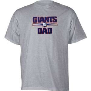  New York Giants Dads Logo T Shirt: Sports & Outdoors