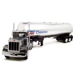  Peterbilt 379 Chevron Tanker Truck 132 Diecast Toys 
