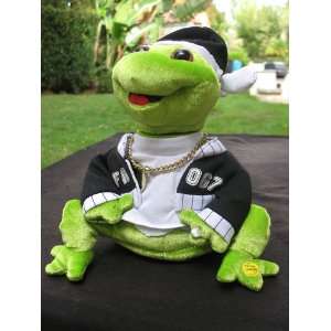Gemmy Rappin Frog Frogz Sings 50 Cent In The Club Curtis James Jackson 