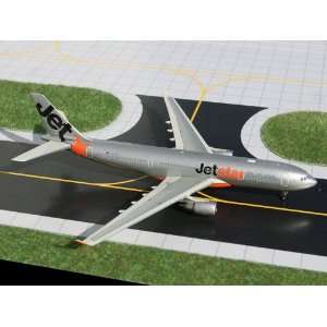   Gemini Jets Jetstar Airlines A330 200 Model Airplane: Everything Else