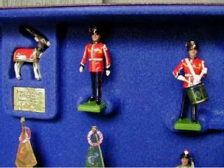 BRITAINS,Royal Regimet of Fusiliers,10 Lead Pieces,5193  