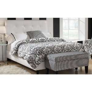  Skyline Furniture Double Button Tufted Bed   Twin: Home 