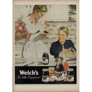 Mom makes a jelly sandwich by Douglass.  1947 Welchs Grape Juice 