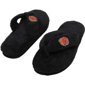  Calgary Flames Ladies Black Pillow Plush Thong Slippers 