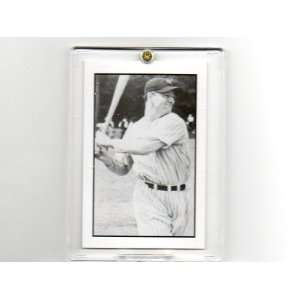  1984 Lou Gehrig Yankees Card in Screwdown Case Everything 