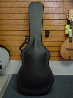 Alvarez MC90 Classical Acoustic Guitar   New Old Stock  