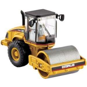  1/87 CAT CS 563E Smooth Drum Soil Compactor Toys & Games