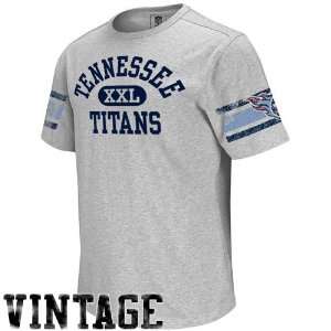  Reebok Tennessee Titans Vintage Applique T Shirt: Sports 