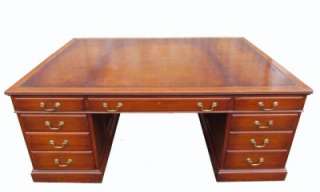 Large 6ft x 4ft Great Quality Antique Walnut Pedestal Partners Desk 