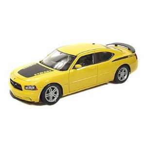  2006 Dodge Charger Daytona R/T Hemi 1/18 Yellow: Toys 