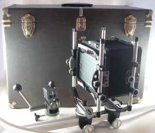 cambo 4x5 film camera body comes with a rail clamp camera case and a