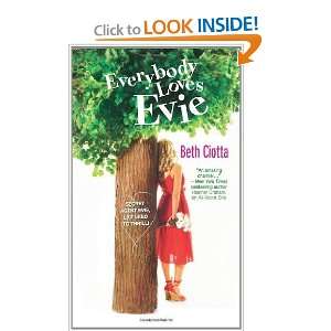    Everybody Loves Evie [Mass Market Paperback]: Beth Ciotta: Books
