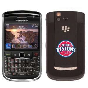   Coveroo Detroit Pistons Blackberry Bold 9650 Case: Sports & Outdoors