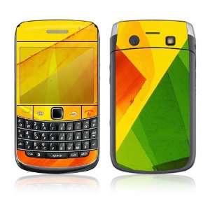   BlackBerry Bold 9700, 9780 Decal Skin   Colored Leaf 