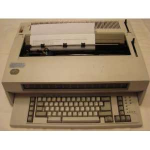    IBM Personal Wheelwriter 2 Electronic Typewriter Electronics