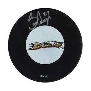   Anaheim Ducks Scott Niedermayer Autographed Puck