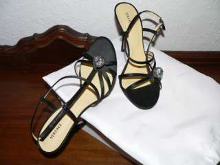 AUTHENTIC STUNNING GIANNI VERSACE MEDUSA SHOES $1,135.0  