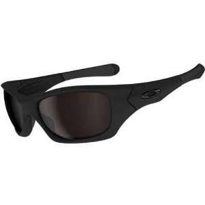  OAKLEY PIT BULL color 912704 Sunglasses: Sports & Outdoors