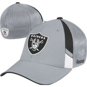  Oakland Raiders 2009 NFL Draft Hat: Sports & Outdoors