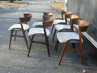 Six Danish Modern Rosewood Curved Back Chairs (1043)r  