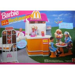  Barbie LOVES McDONALDS Playset w 32 Pieces (1982): Toys 