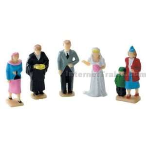  Lionel O Gauge Figures   Church People (5) Toys & Games