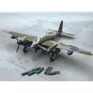   Germany 1/48 Mosquito B Mk IV WWII Light Bomber Kit: Toys & Games