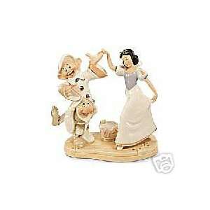  Lenox   Disney   Dancing With Snow White   New Everything 