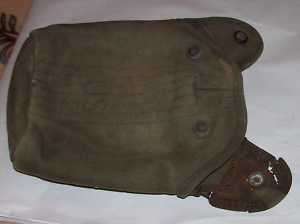 VINTAGE WATER CANTEEN COVER ARMY  