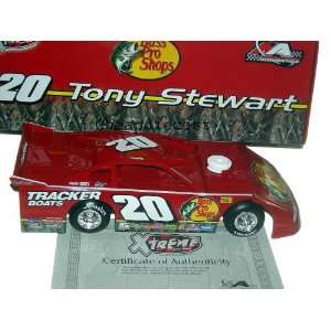   24 ELDORA DIRT CAR TONY STEWART #20 BASS PRO SHOPS: Toys & Games