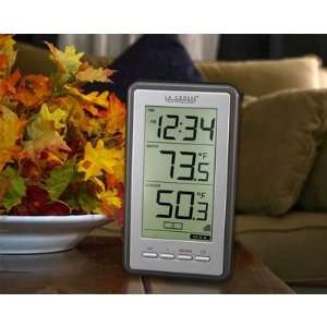  Wireless Indoor/Outdoor Thermometer with Digital Time 