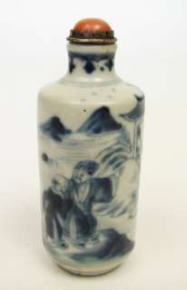 ANTIQUE CHINESE SNUFF BOTTLE PORCELAIN  17th CENTURY  