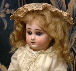ADORABLE diminutive GERMAN Antique MYSTERY Doll w/RARE Flashing BLUE 