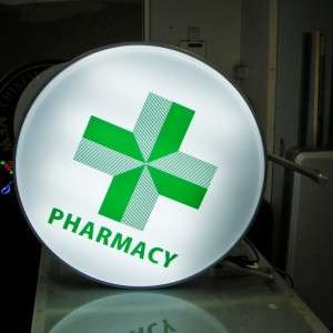 LED Sign for Pharmacy Shop Outdoor Green Cross 45x45cm  