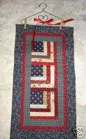US FLAG MINIATURE LOG CABIN QUILT and PIN PATTERN  