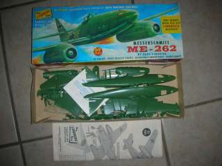   Messerschmitt ME 262 Plastic Model Airplane Kit 1/4 Scale(3 T)  