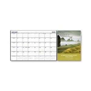  8204    Catholic Planner with Daily Bible Readings Office 
