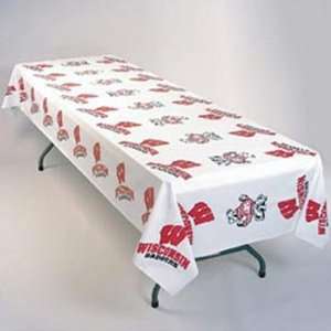  Wisconsin Plastic Tablecloth
