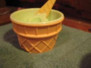 Sweet Treat Ice Cream Set   Bowls & Spoons  