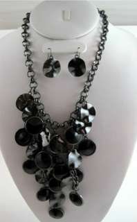circle chunky black dangle necklace round chain pierced earrings set