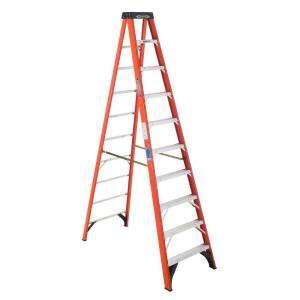 Werner10 ft. Fiberglass Step Ladder 300 lb. Load Capacity (Type IA 