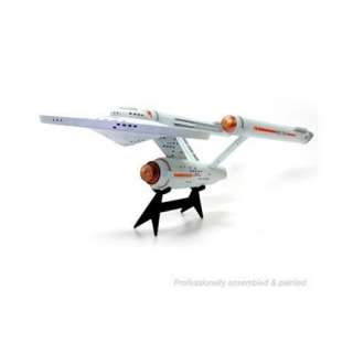Star Trek U.S.S Enterprise Plastic Model Kit (AMT610)  