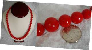VINTAGE JEWELRY Cherry Red Graduated Beads Costume Plastic Necklace 22 