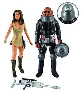 4TH DOCTOR WHO LEELA & COMMANDER STOR Action Figures From THE 