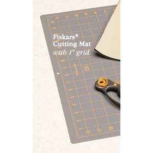  Fiskars Cutting Mat, 18“ X 24