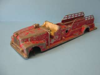 Hubley Kiddie Toy #520 Ladder Fire Truck for Restoration/Parts Fire 