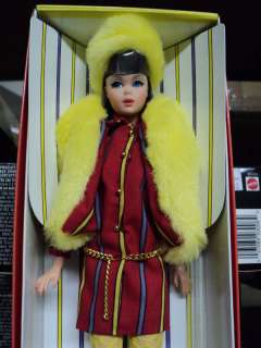 Mattel Barbie Twist N Turn 1967 Repro Doll 1998 18941  