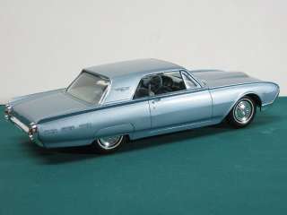 1962 Ford Thunderbird Hardtop in Acapulco Blue Poly