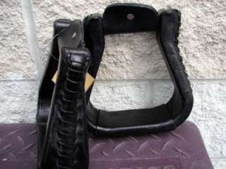 HORSE LOVERS DRESS YOU HORSE WITH THIS AMAZING SHOWMAN BLACK stirrup 